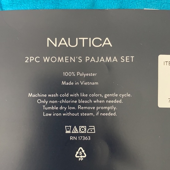 Nautica Super Soft Velour Fleece top/pants pajama Set. Size XL. NWT. - Picture 6 of 7
